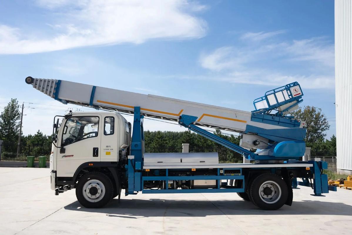 隆广镇云梯上料车租赁费用