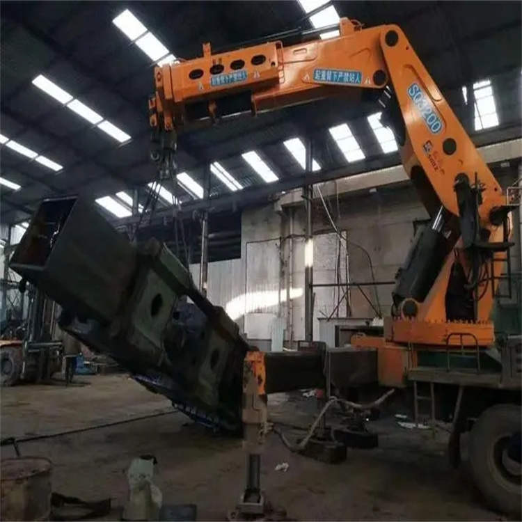 隆广镇130吨折臂吊车出租吊机租赁附近电话